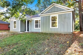 Building Photo - 3424 Madewell St