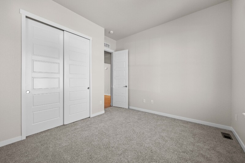 Building Photo - 12915 Stone Valley Dr