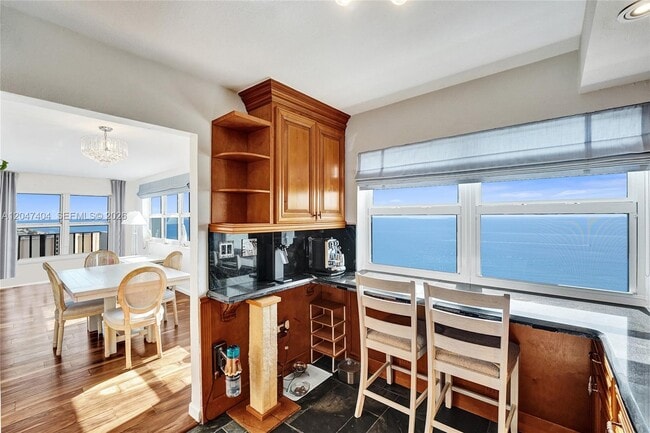 Building Photo - 1201 S Ocean Dr