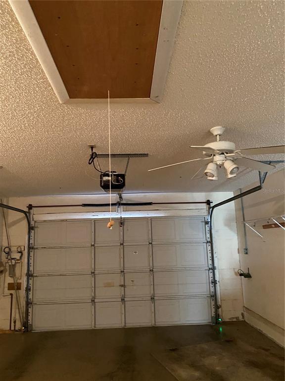 Building Photo - 8666 SW 92nd Ln