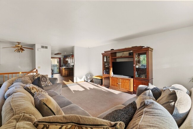 Building Photo - 507 Bayfield Dr