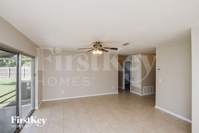 Primary Photo - 1056 Matador Dr