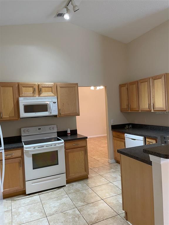 Building Photo - 154 Starbird Ct