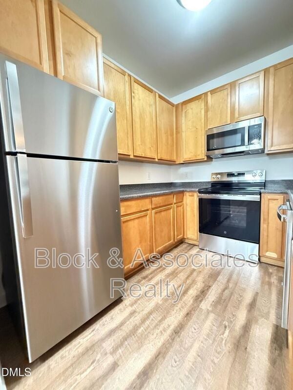 Building Photo - 5523 Cottonrose Ln