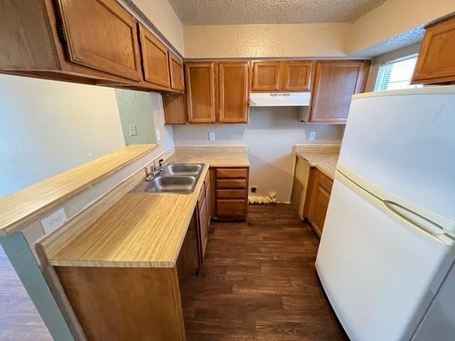 Building Photo - 2250 Aspen Dr