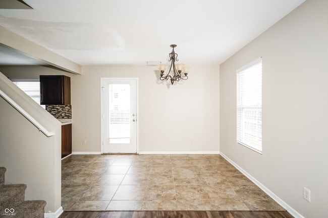 Building Photo - 622 Greenway St