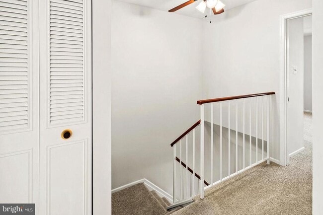 Building Photo - 7000 Ducketts Ln