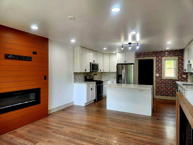 Building Photo - 3601 W 123rd Pl