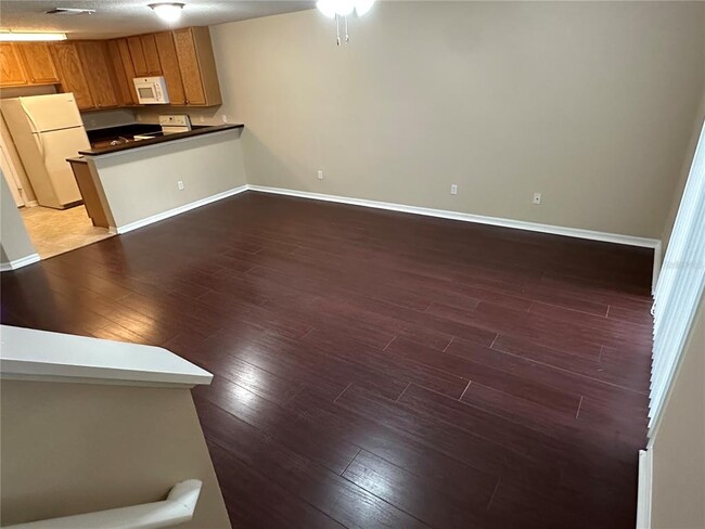 Building Photo - 295 Sterling Springs Ln