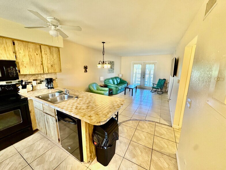 Building Photo - 22523 Westchester Blvd