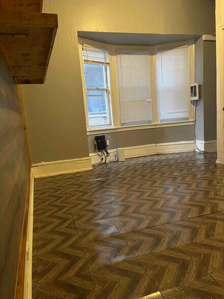 Building Photo - 4 N 50th St