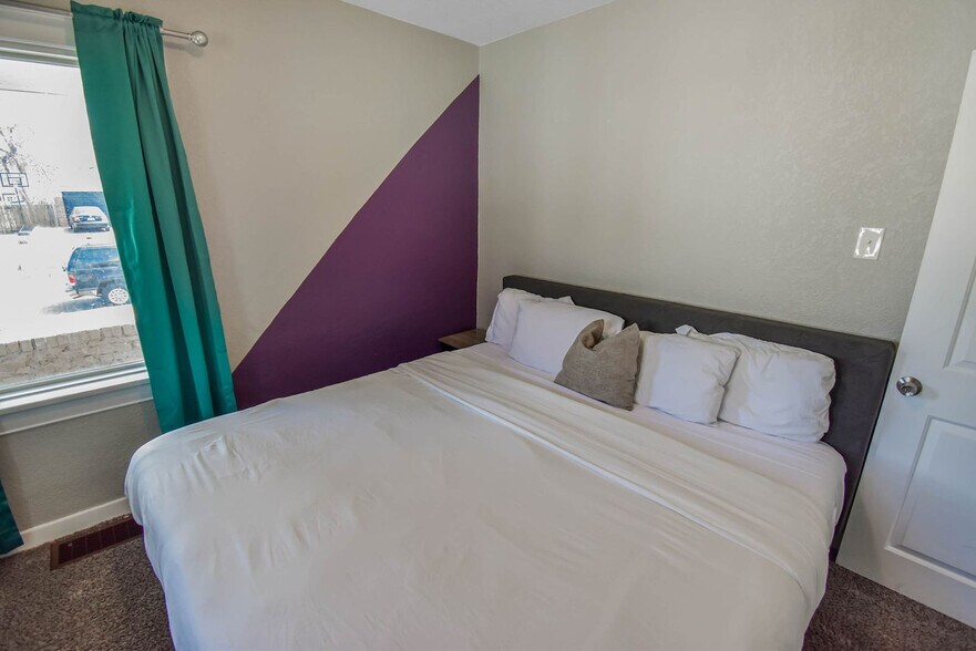 Building Photo - 1621 Trenton St