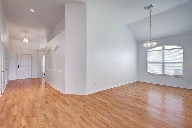 Building Photo - 11717 Dunfries Ln