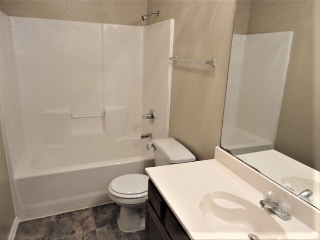 Building Photo - 7017 Stetter Dr
