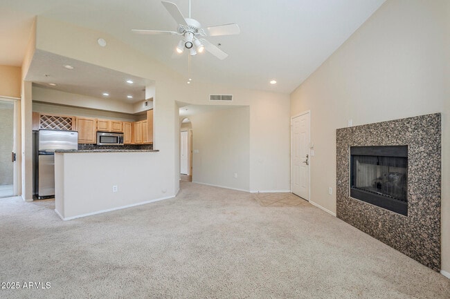 Building Photo - 2929 W Yorkshire Dr