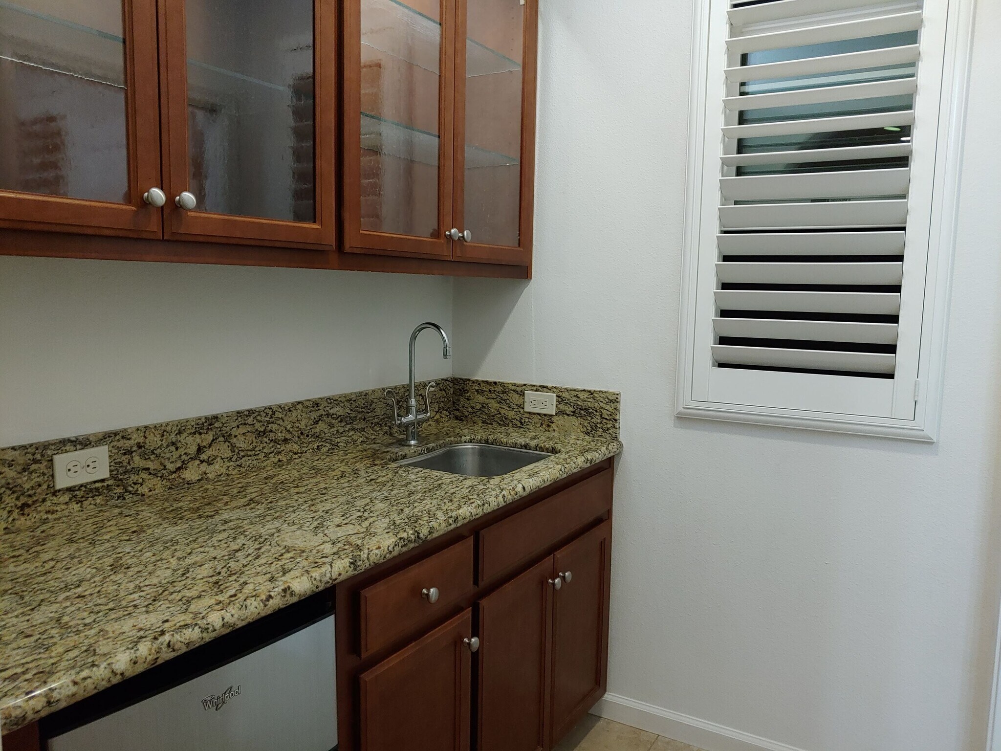 Building Photo - 153 Lucy Ln