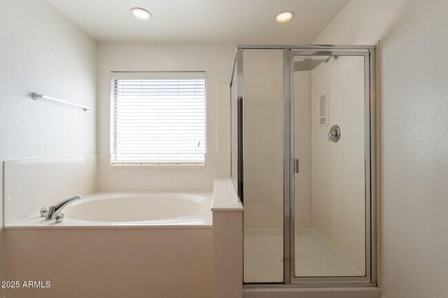 Building Photo - 17303 W Carmen Dr