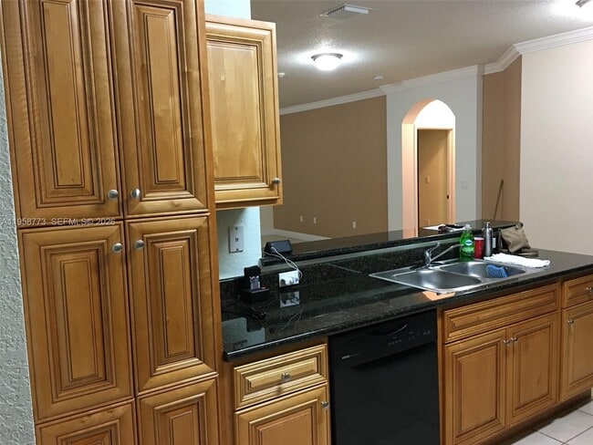 Building Photo - 3344 SW 147th Pl