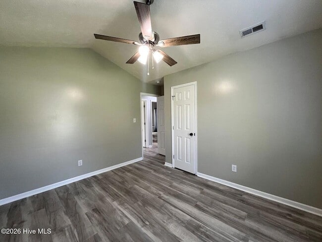 Building Photo - 108 Chapel Hill Dr