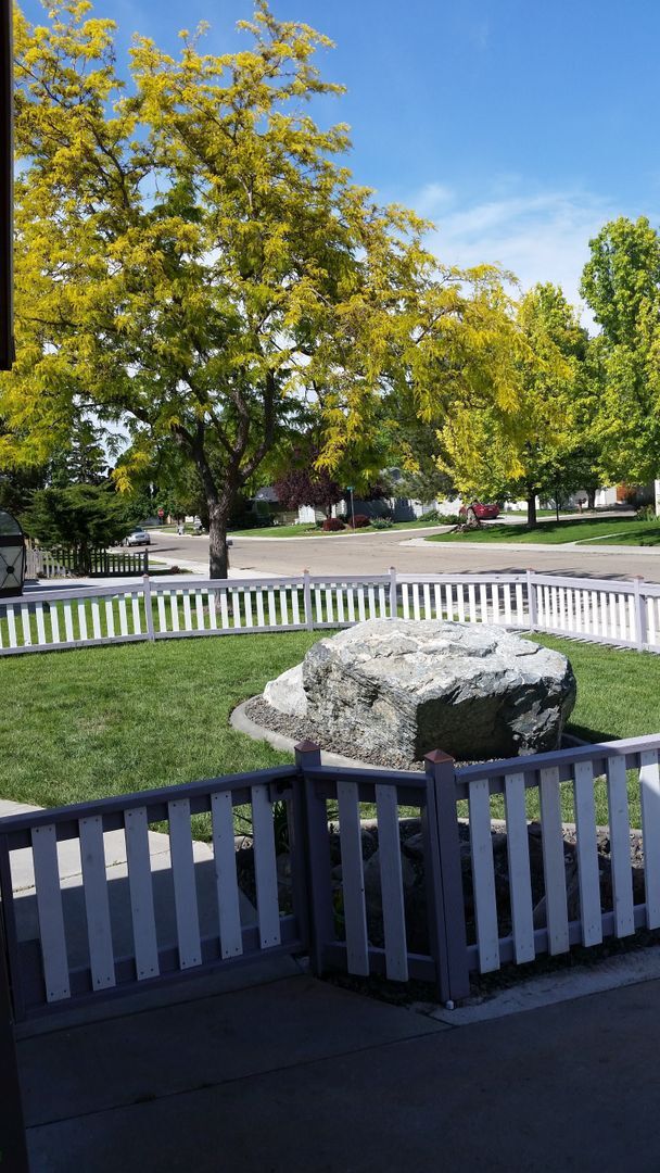 Building Photo - Beautiful Home with Hobby Shop and RV PARKING