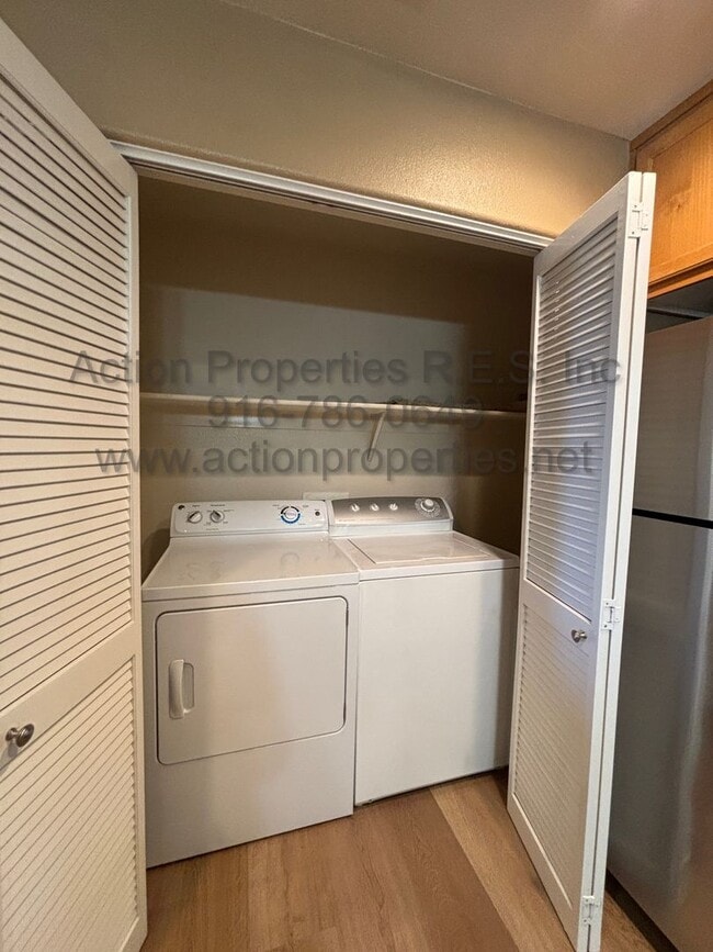 Building Photo - Move In Special 1/2 off 1st Month Rent: Ea...