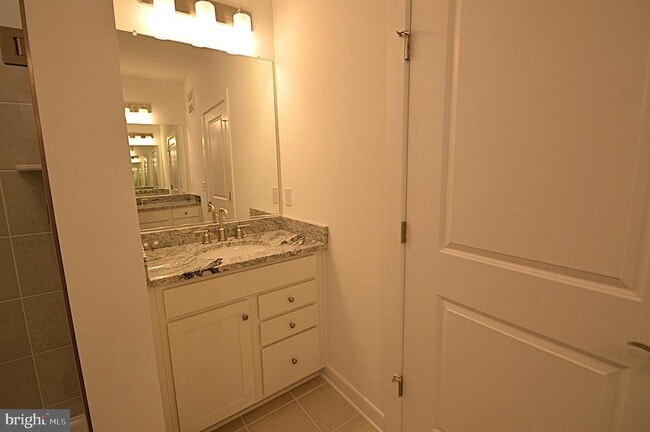 Building Photo - 21731 Dovekie Ter