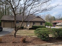 Building Photo - Great 3 Bedroom Home For Rent in Hanover