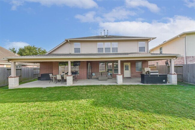 Building Photo - 2812 Chinaberry Park Ln