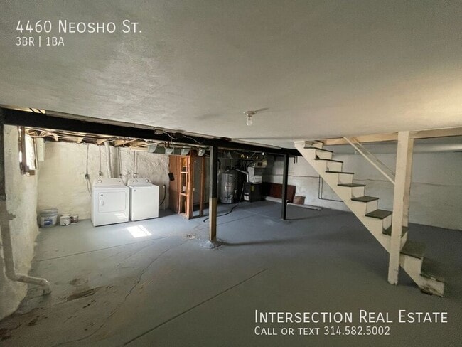 Building Photo - 4460 Neosho St