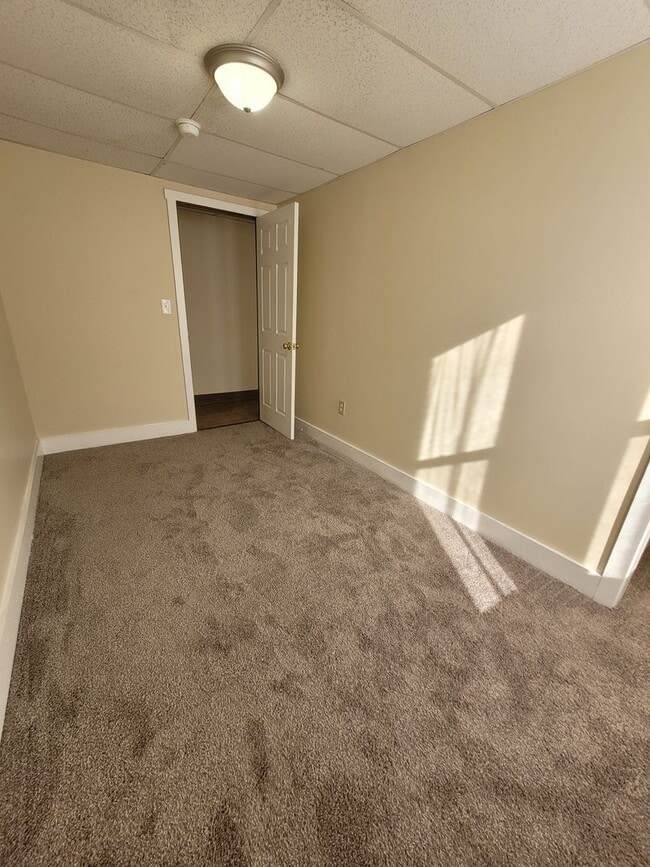 Building Photo - 52-54 East Chestnut Street