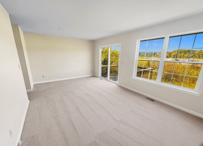 Building Photo - 3615 Harbor Rd