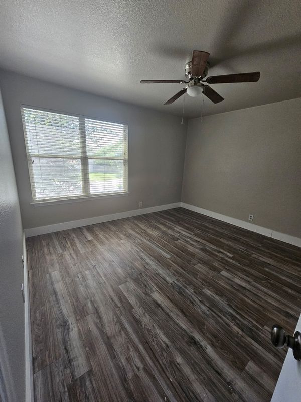Building Photo - 316 Cordero Dr