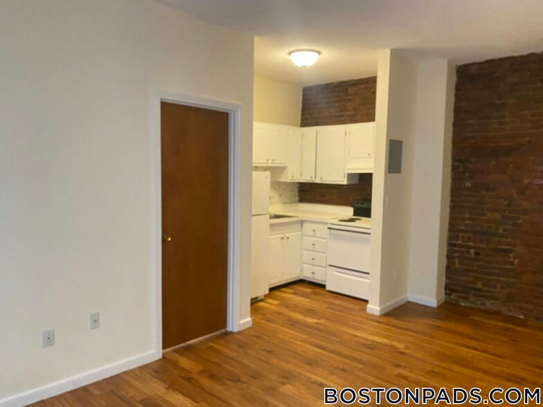 Building Photo - 70 S Huntington Ave