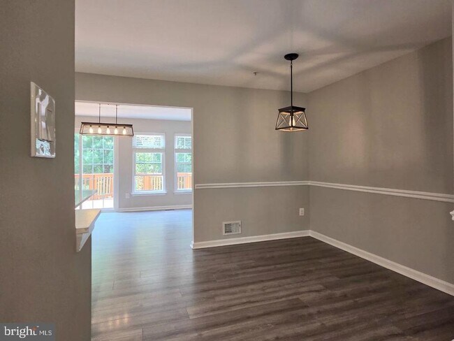 Building Photo - 4613 Ripley Manor Terrace