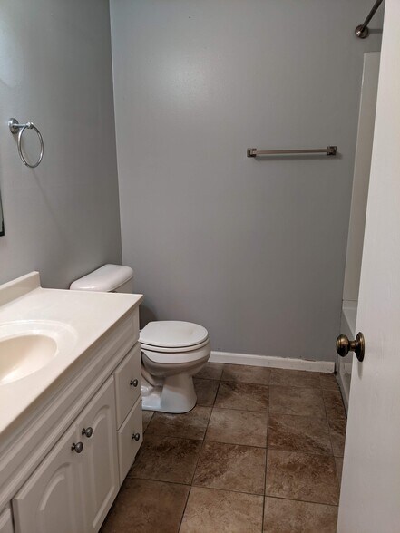 Building Photo - 6081 Danford Creek Dr