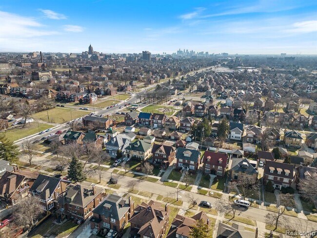 Building Photo - 1936 Atkinson St