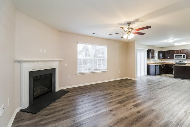 Building Photo - 4933 Broad Leaf Ct