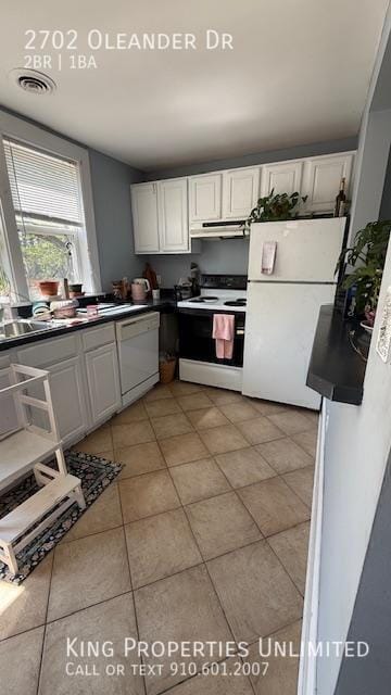 Building Photo - 2702 Oleander Dr