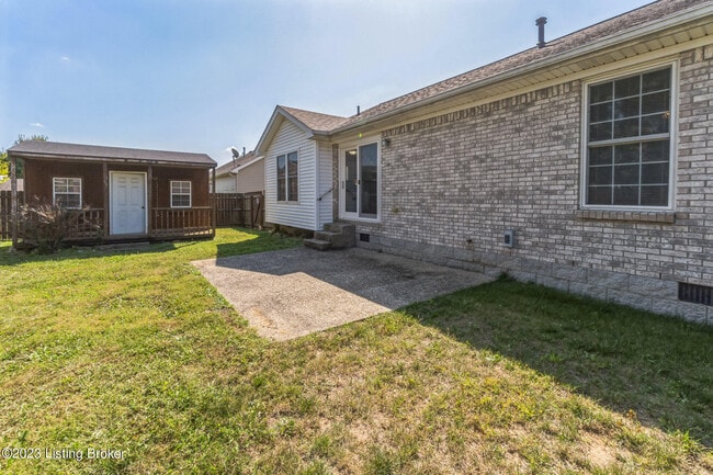 Building Photo - 674 Helm Ln