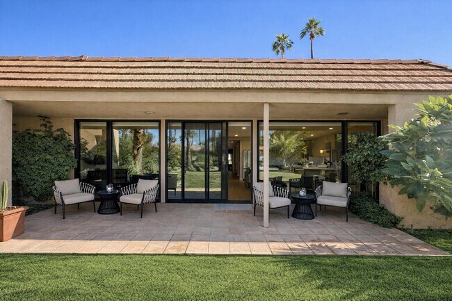 Building Photo - 45565 Pima Rd