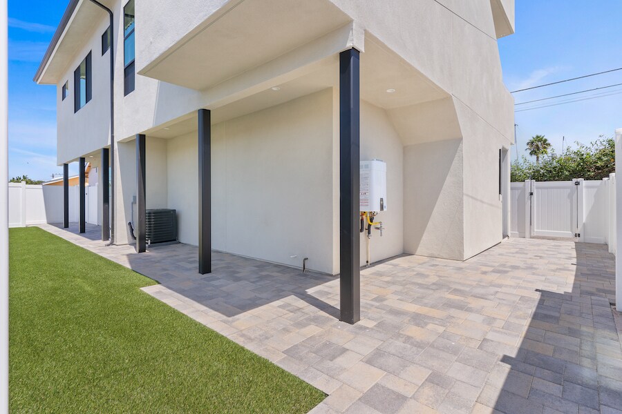 Building Photo - 4249 Gila Ave