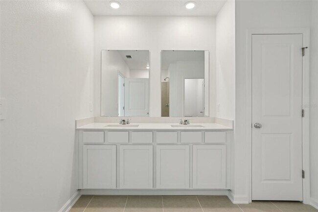 Building Photo - 1413 Loxley Trl