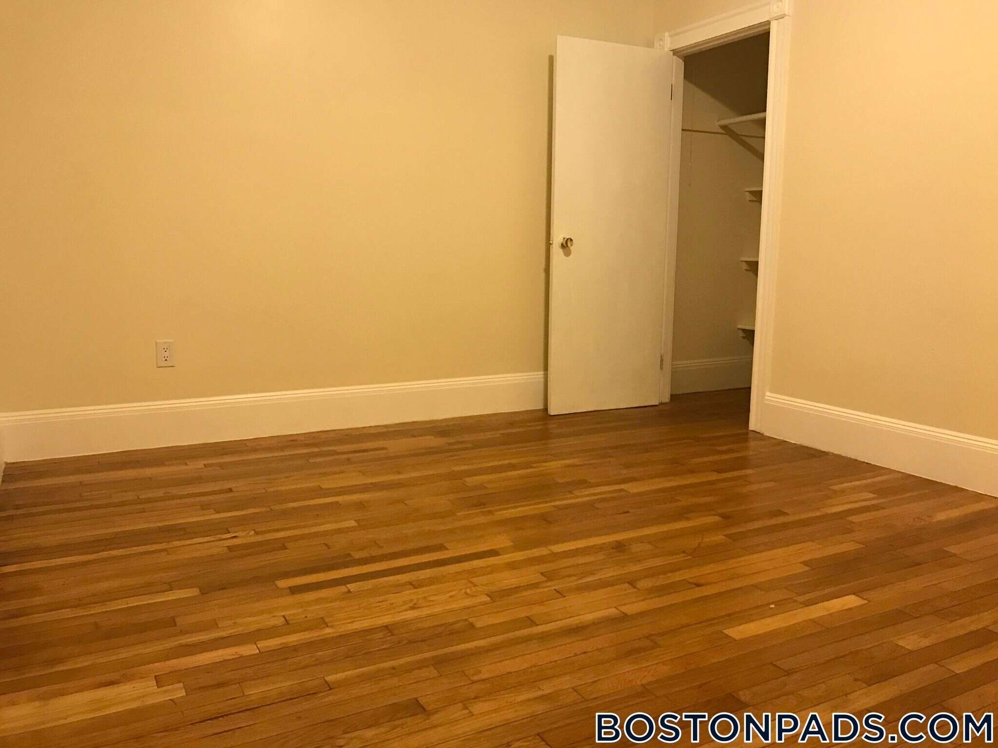 Building Photo - 12 Dean Rd