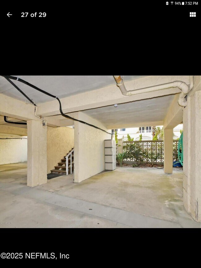 Building Photo - 1107 1st St S