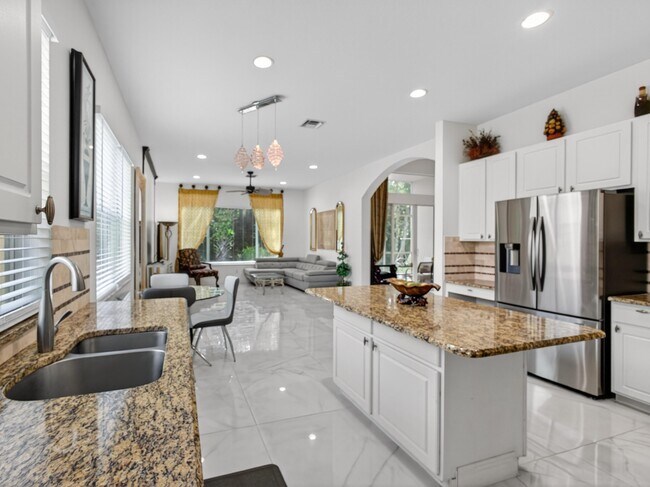 Building Photo - 5103 San Andros