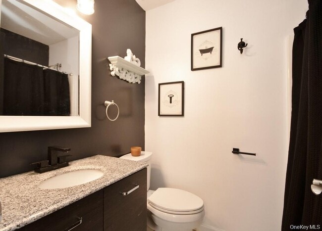 Building Photo - 346 Angelo Dr