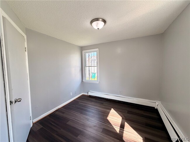 Building Photo - 175 Texas St