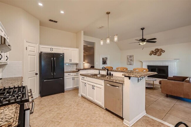 1010 Laurel Cove 1010 Laurel Cove Buda TX 78610 Apartment Finder 1010 Laurel Cove 1010 Laurel Cove Buda TX 78610 Apartment Finder