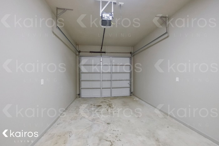 Building Photo - 2103 Perry St
