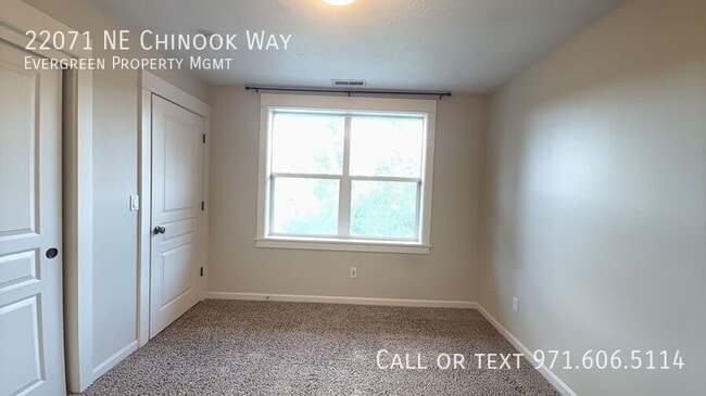 Building Photo - 22071 NE Chinook Way